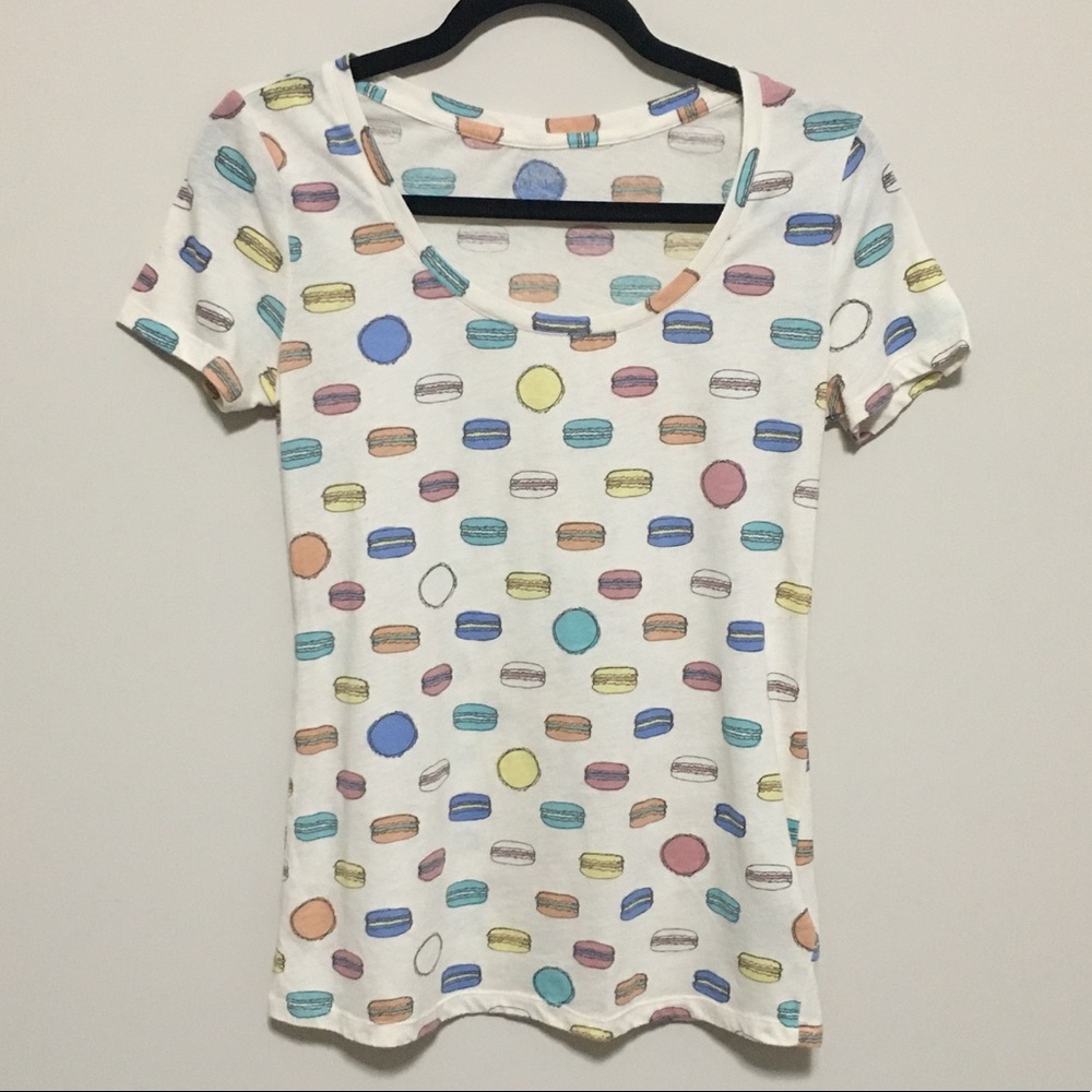 UO Scoop Neck Colorful Macaroon Print Fitted Tee M